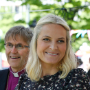 26. mai: Kronprinsesse Mette-Marit deltar i bibelmaratonen med å lese vers 1-9 fra Salme 71. Foto: Gorm Kallestad / NTB scanpix